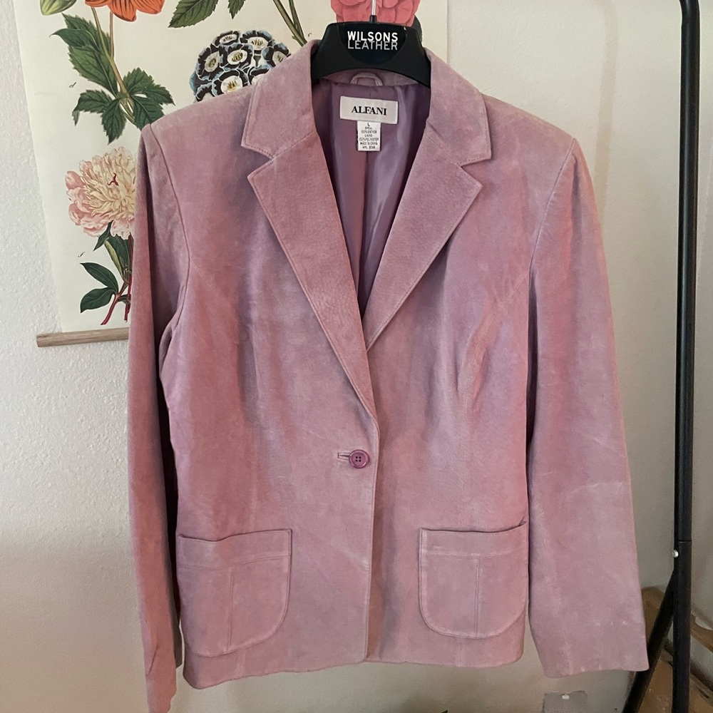 Light pink Alfani women’s vintage leather blazer